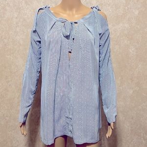 NWOT Skylar+Madison women’s top size S